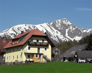 Haus aus Südost.jpg